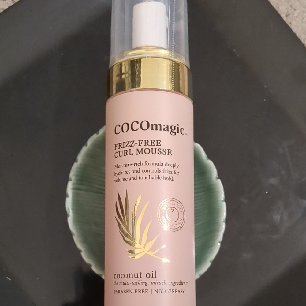 Frizz-Free Curl Mousse